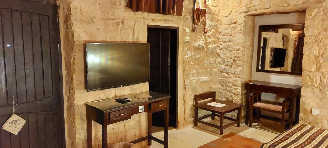 Hayat Zaman Hotel And Resort Petra Вади Муса Экстерьер фото