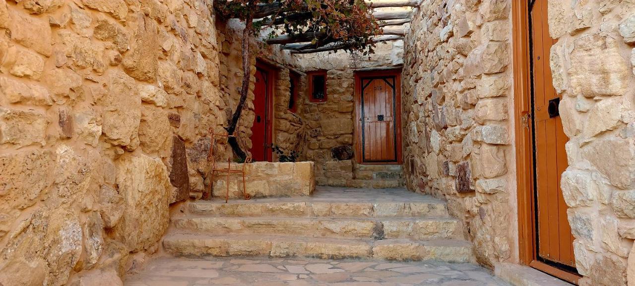 Hayat Zaman Hotel And Resort Petra Вади Муса Экстерьер фото